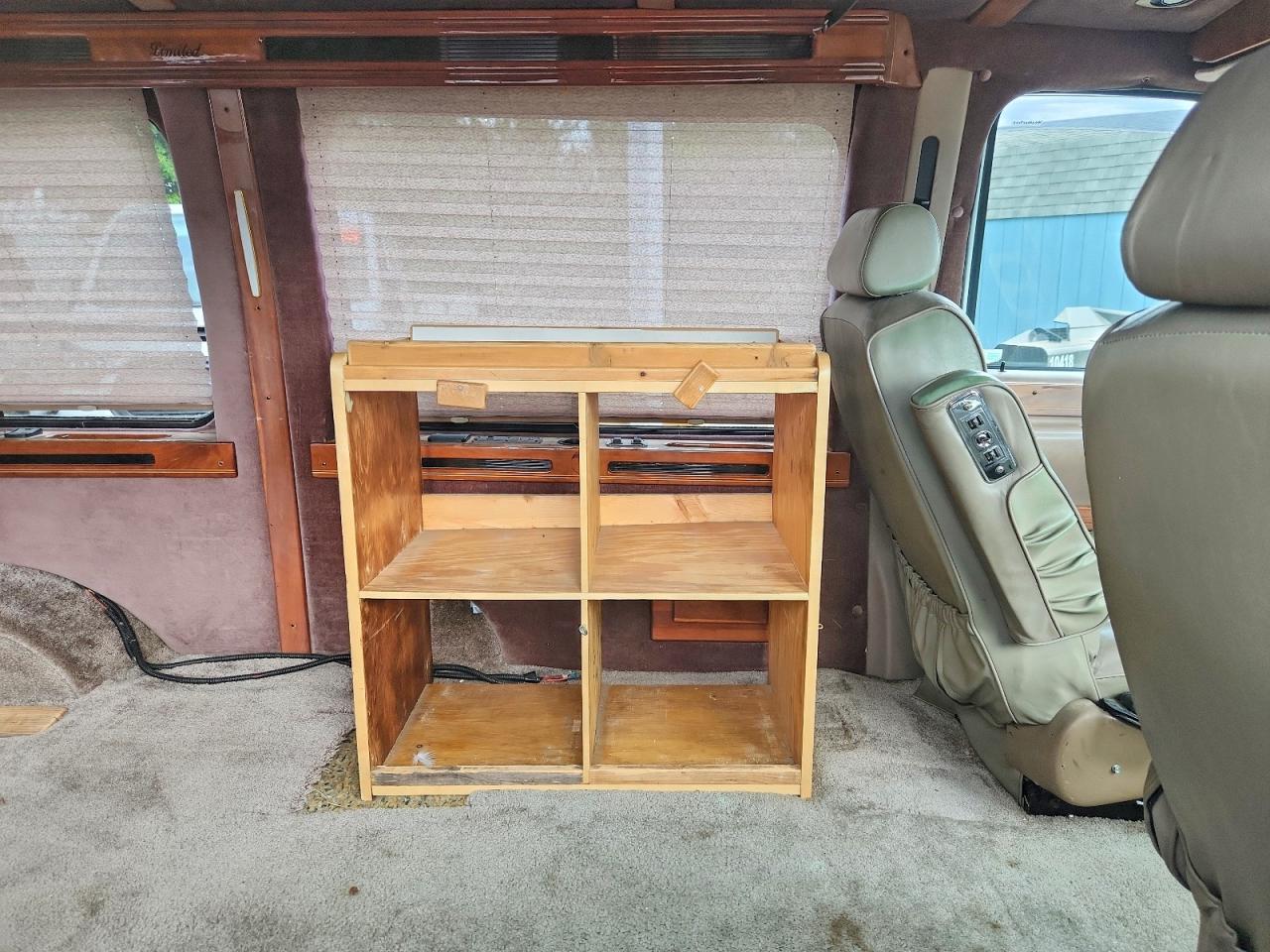 Ford Econoline E150 Van