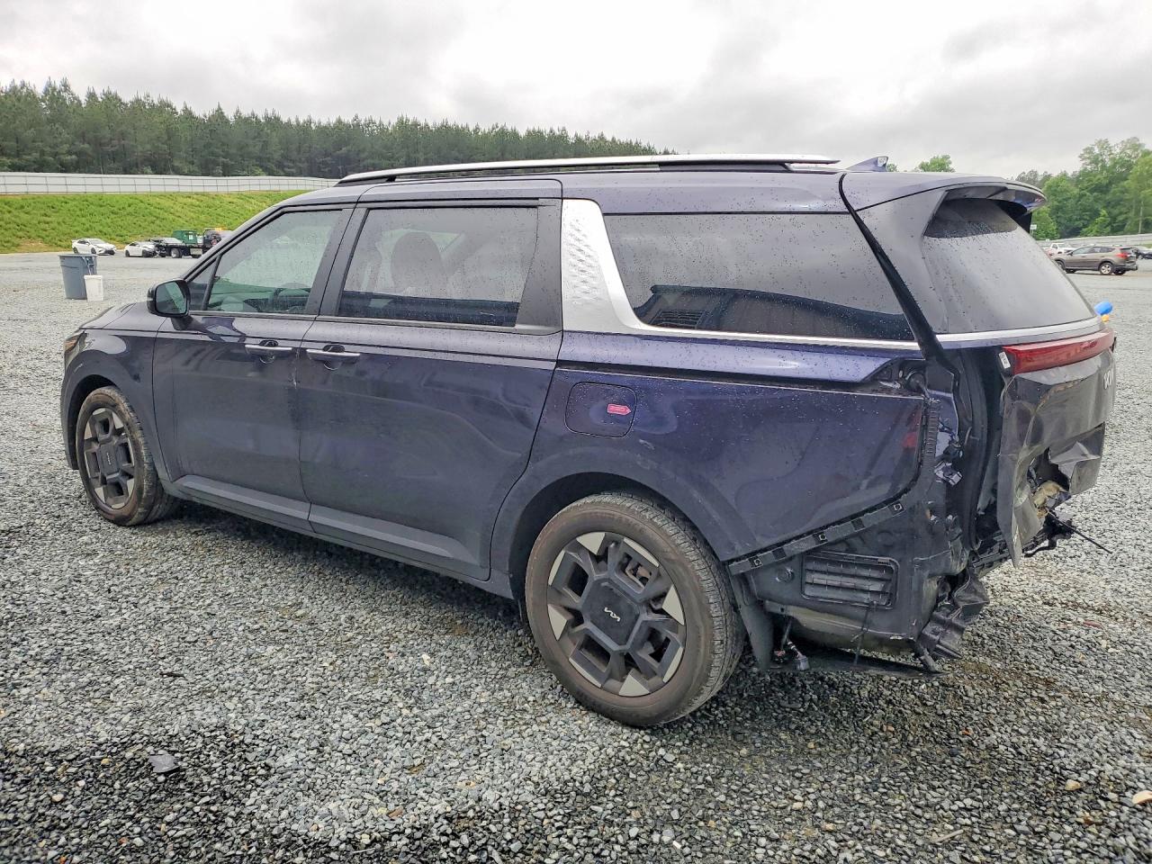 Kia Carnival Ex