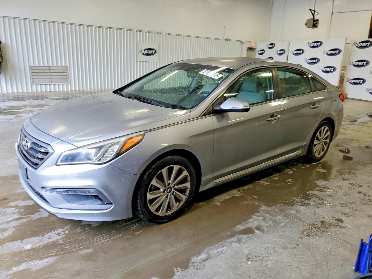 Salvage Hyundai SONATA Image