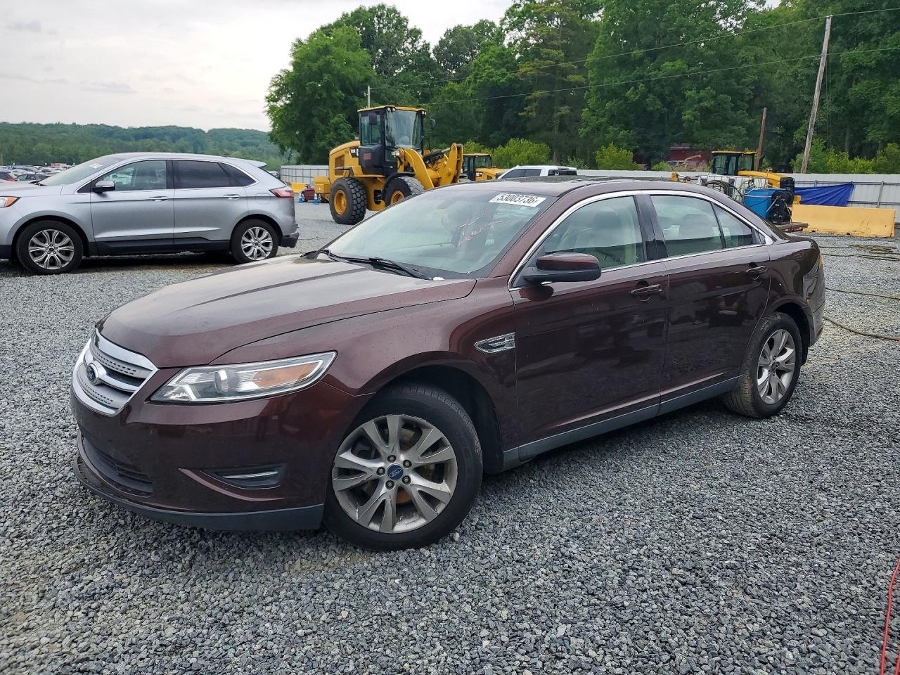 Salvage Ford Taurus Image
