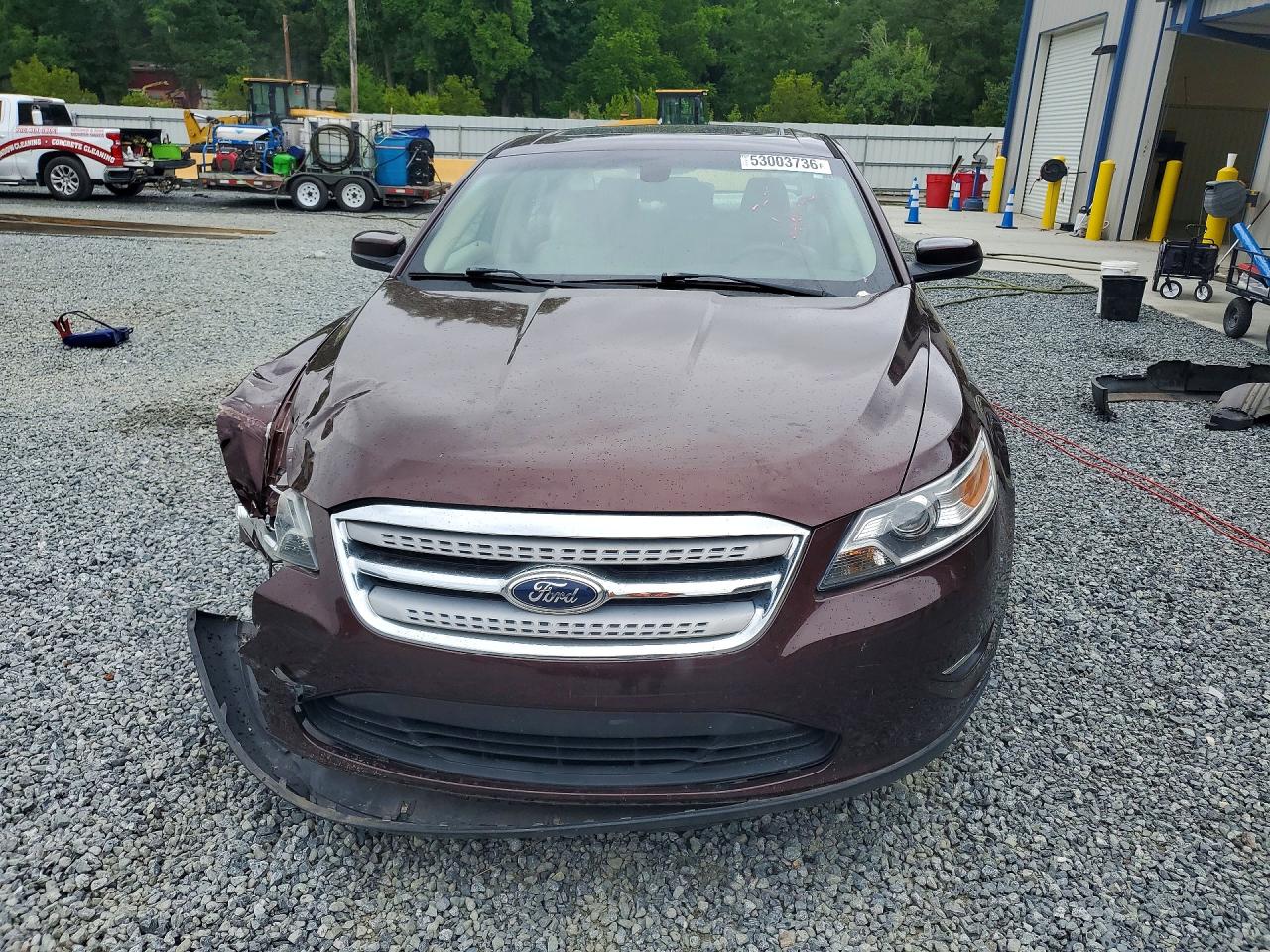 Ford Taurus Sel