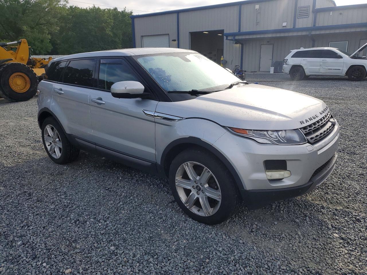 Land Rover Range Rover Pure Premium