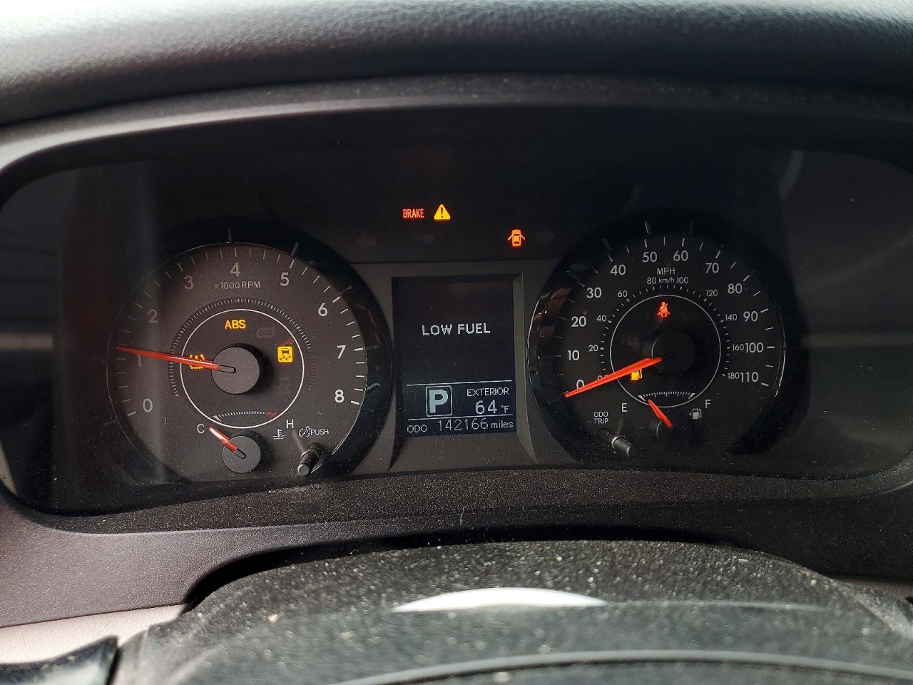 Toyota Sienna Le
