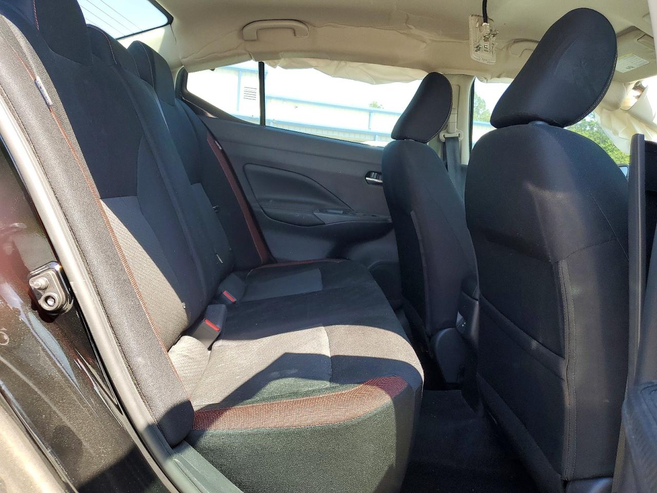 Nissan Versa Sr