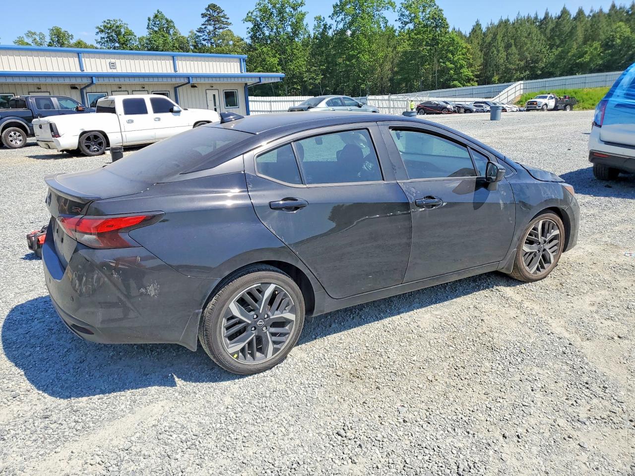 Nissan Versa Sr