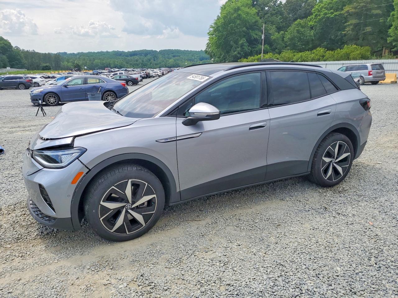 Salvage Volkswagen ID.4 Image