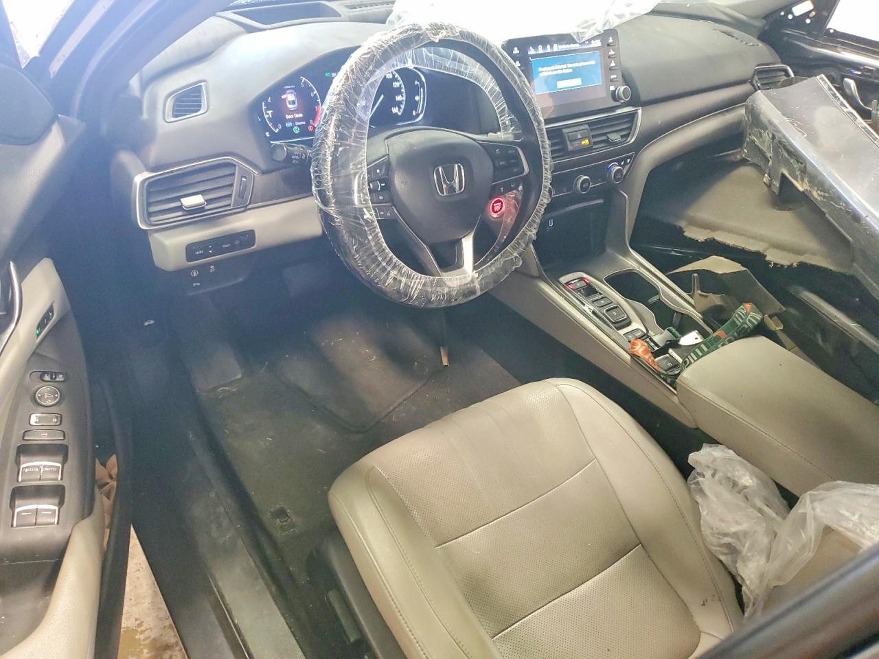 Honda Accord Touring