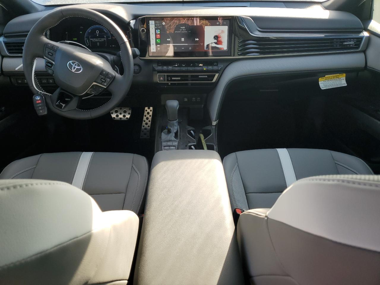 Toyota Camry Xse