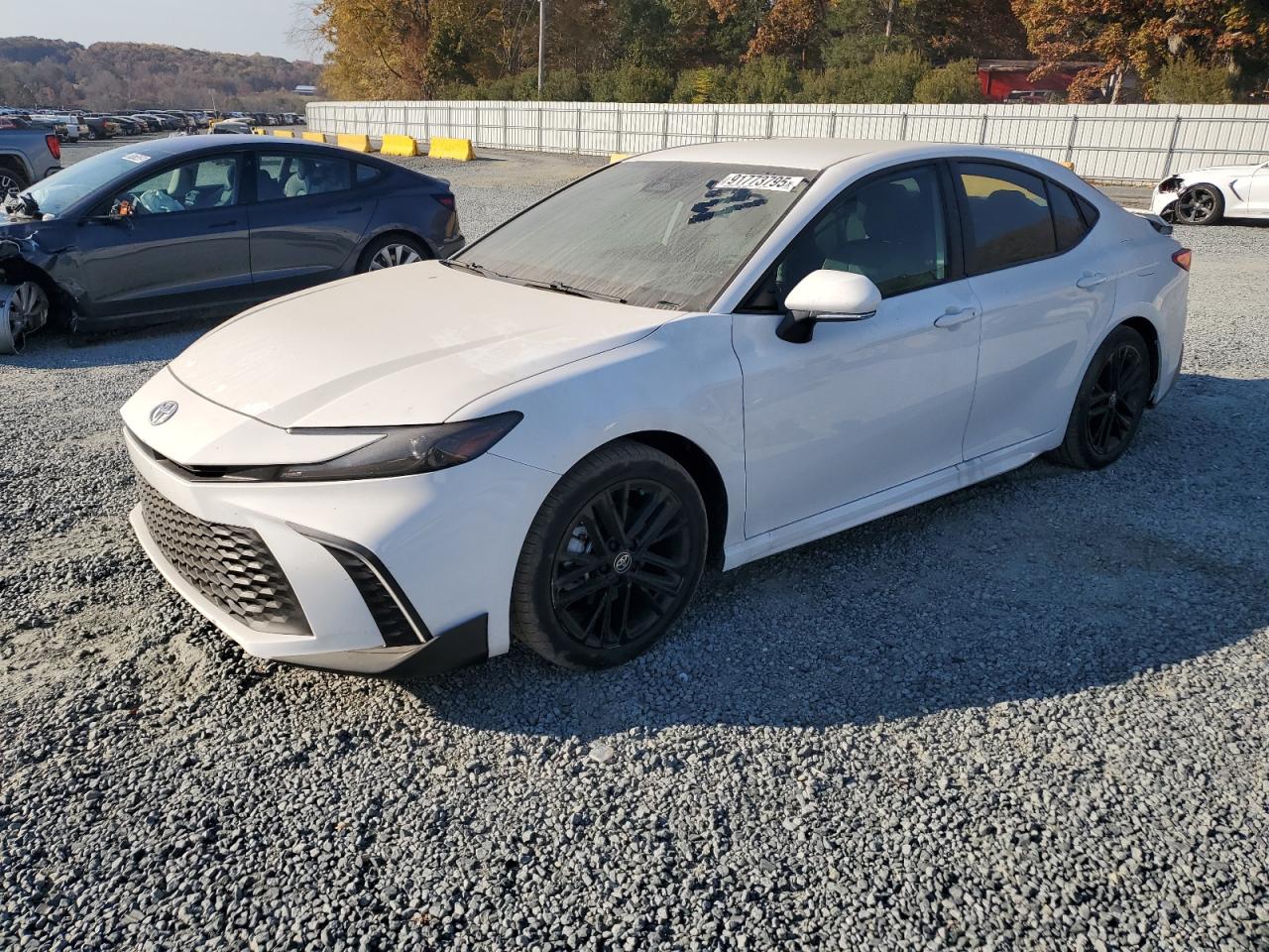 Salvage Toyota Camry Image