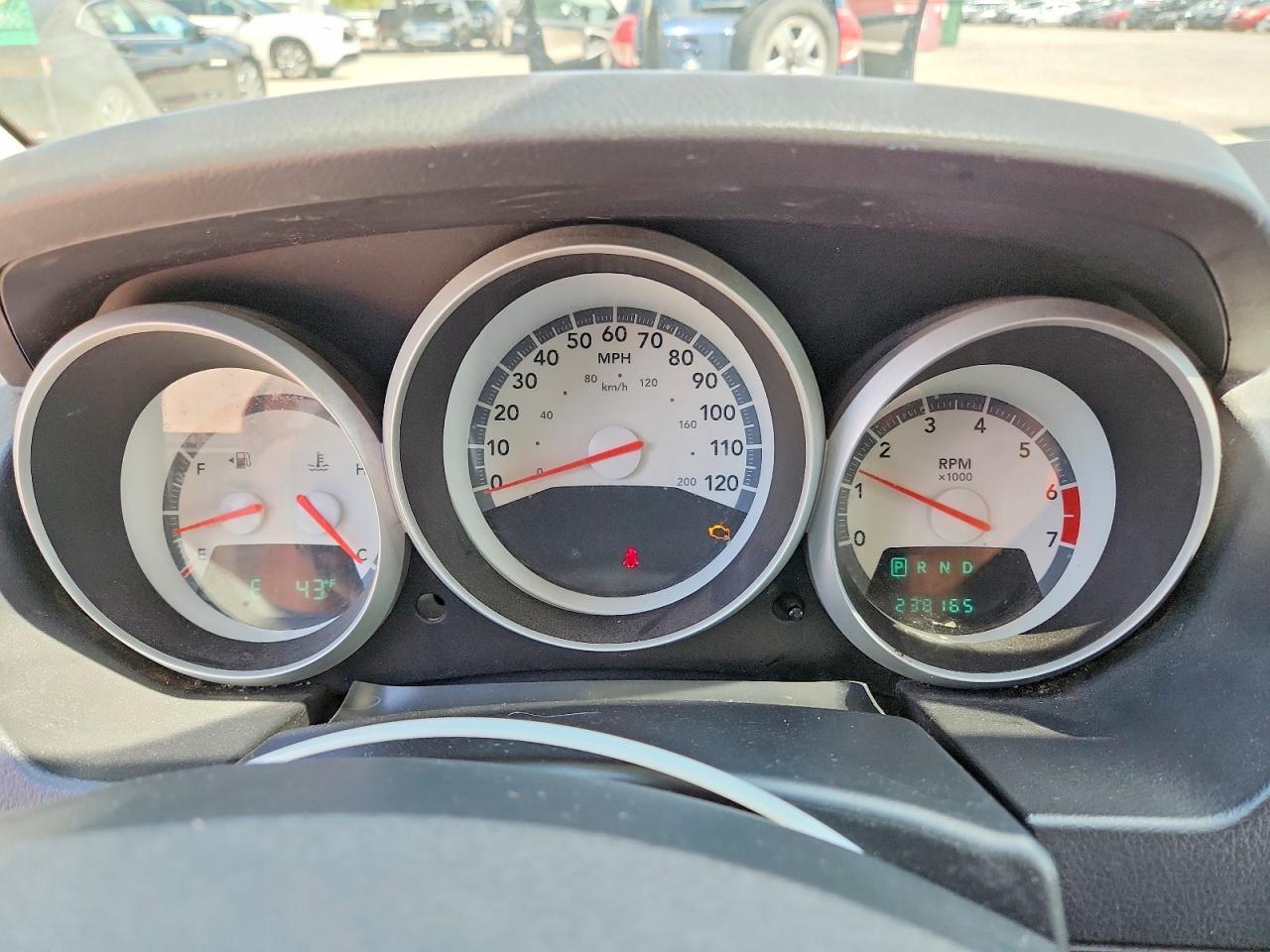 Dodge Caravan Se