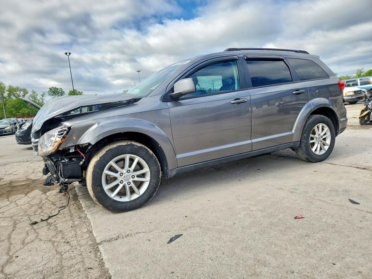 Salvage Dodge Journey Image