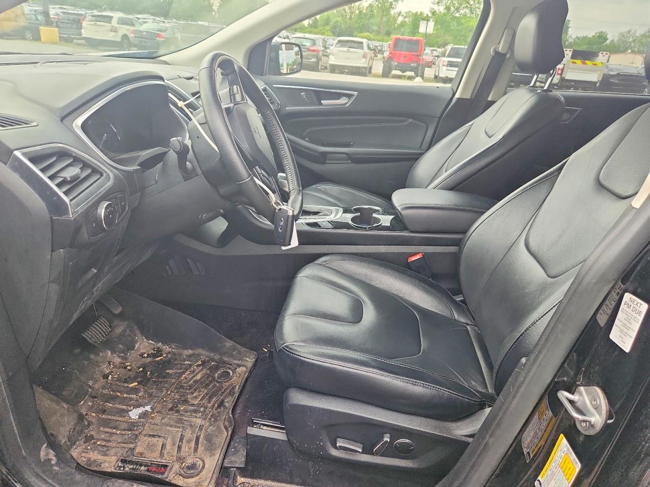 Ford Edge Titanium