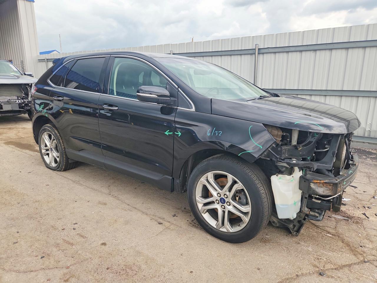 Ford Edge Titanium