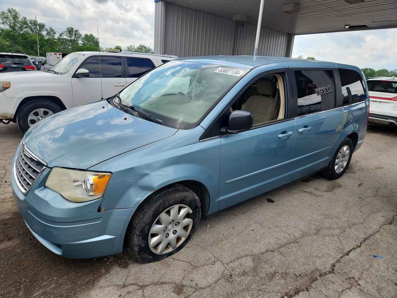 Salvage Chrysler Other Image