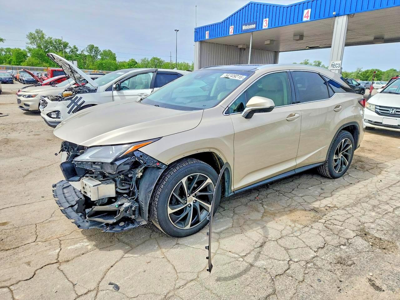 Salvage Lexus RX Image