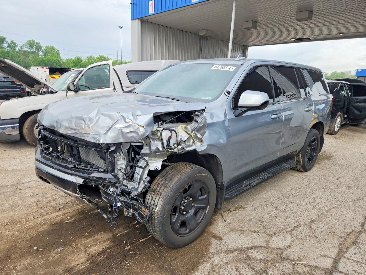 Salvage Chevrolet Tahoe Image