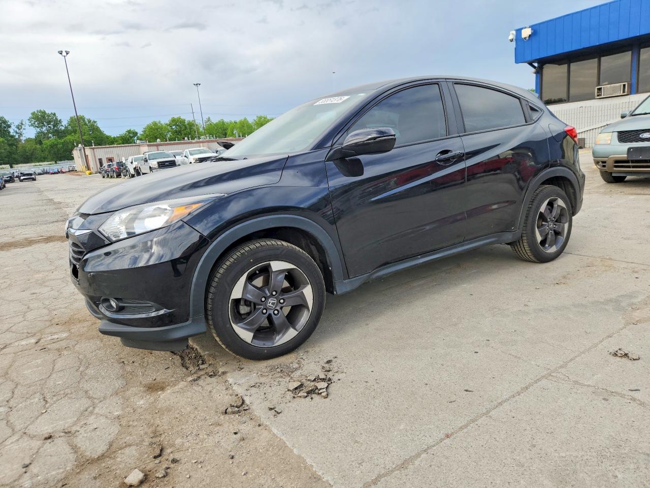 Salvage Honda HR-V Image