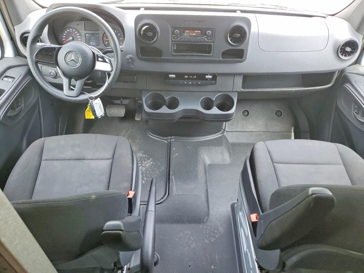 Mercedes-Benz Sprinter 1500