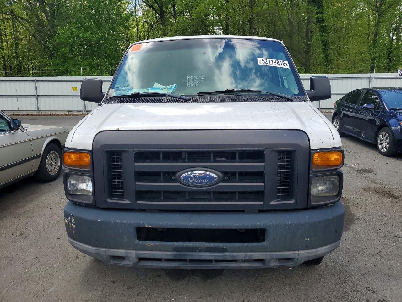 Ford Econoline E150 Van