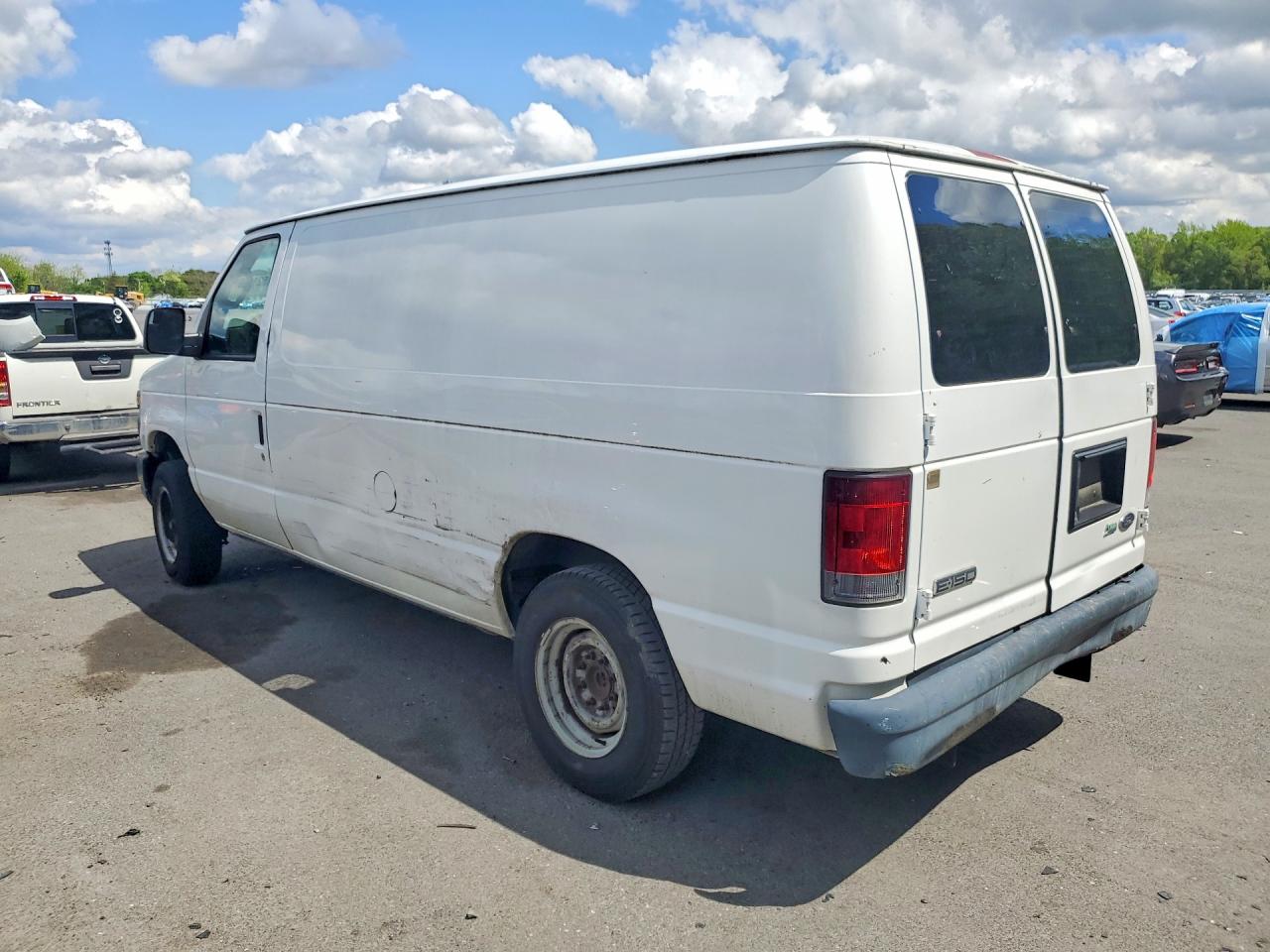 Ford Econoline E150 Van