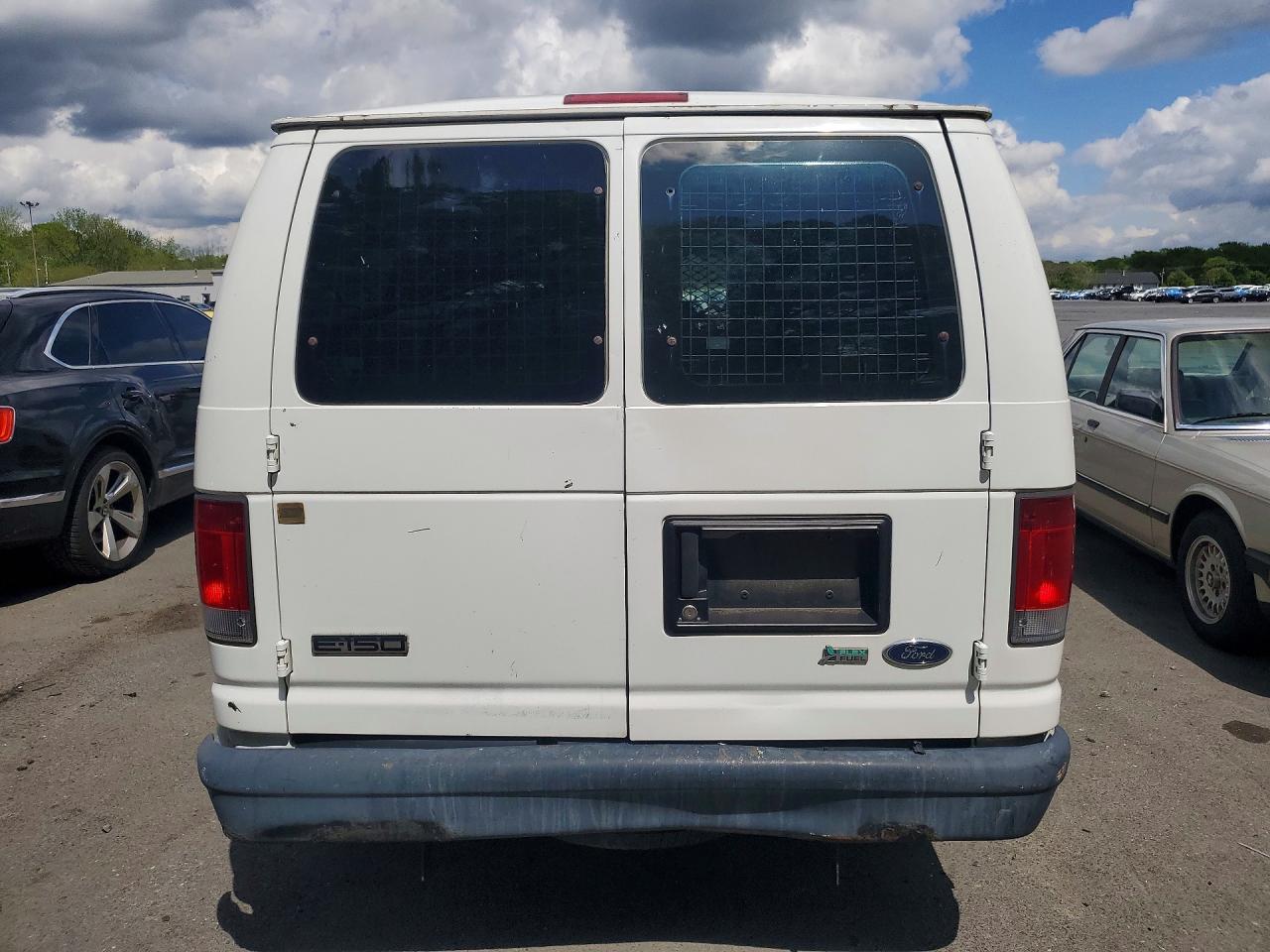 Ford Econoline E150 Van