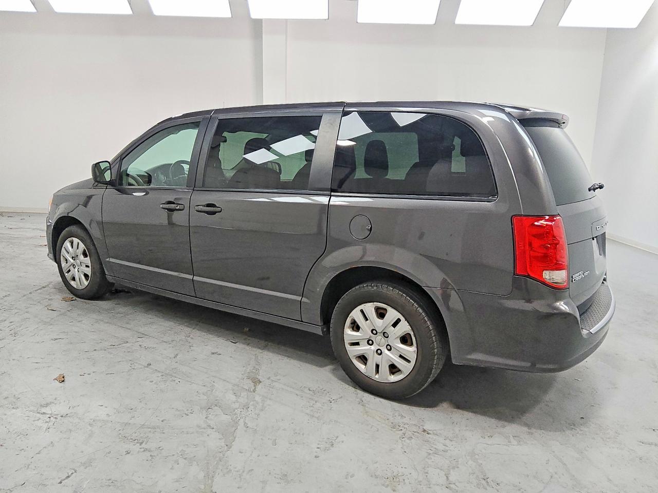 Dodge Caravan Se