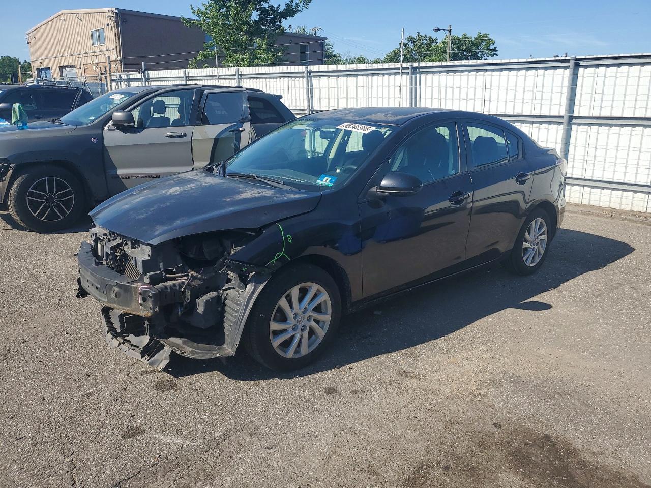 Salvage Mazda 3 Image