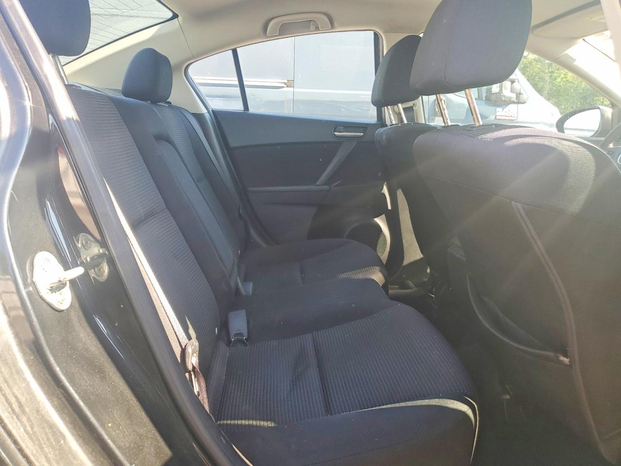 Mazda 3 I