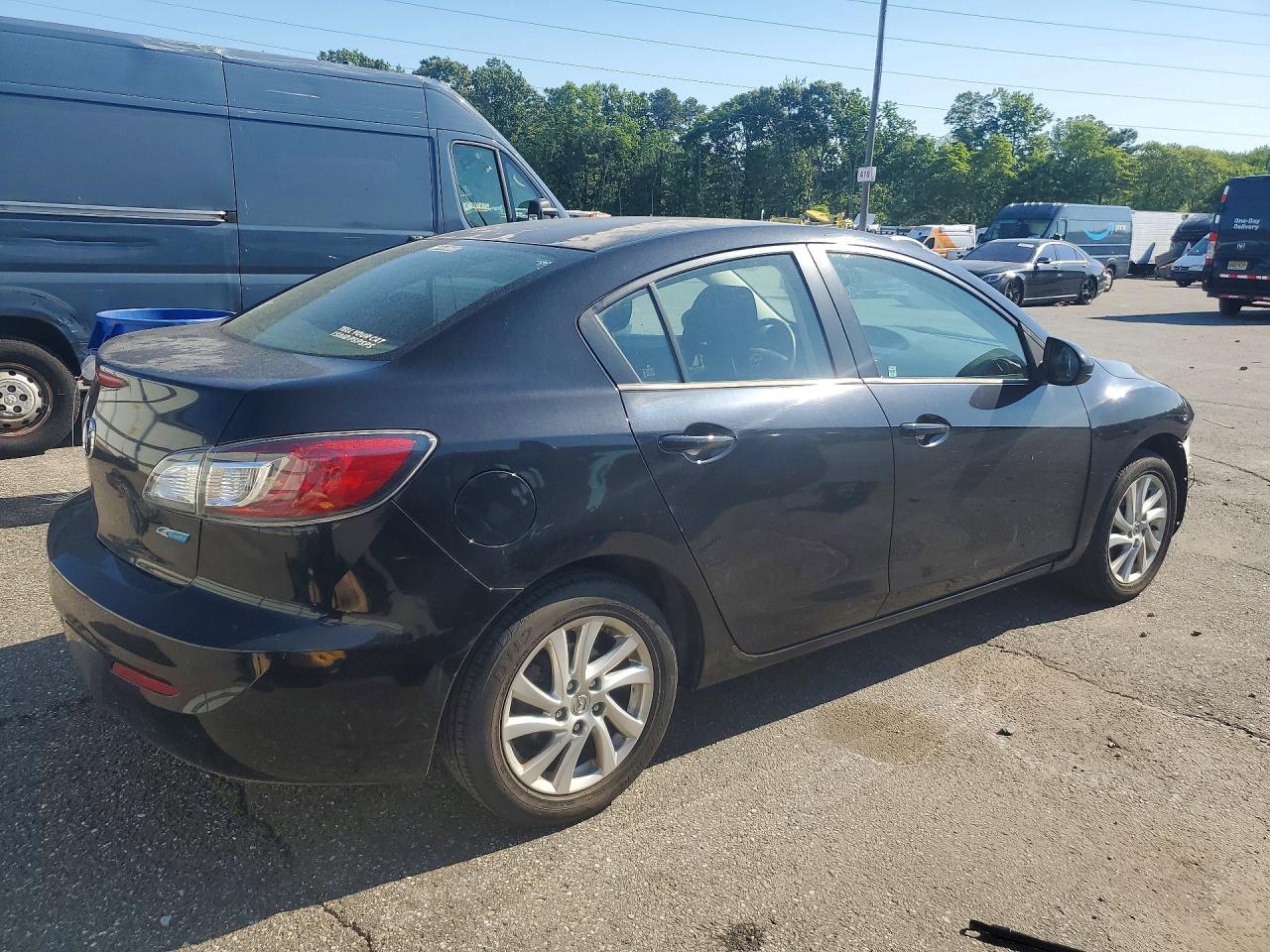 Mazda 3 I