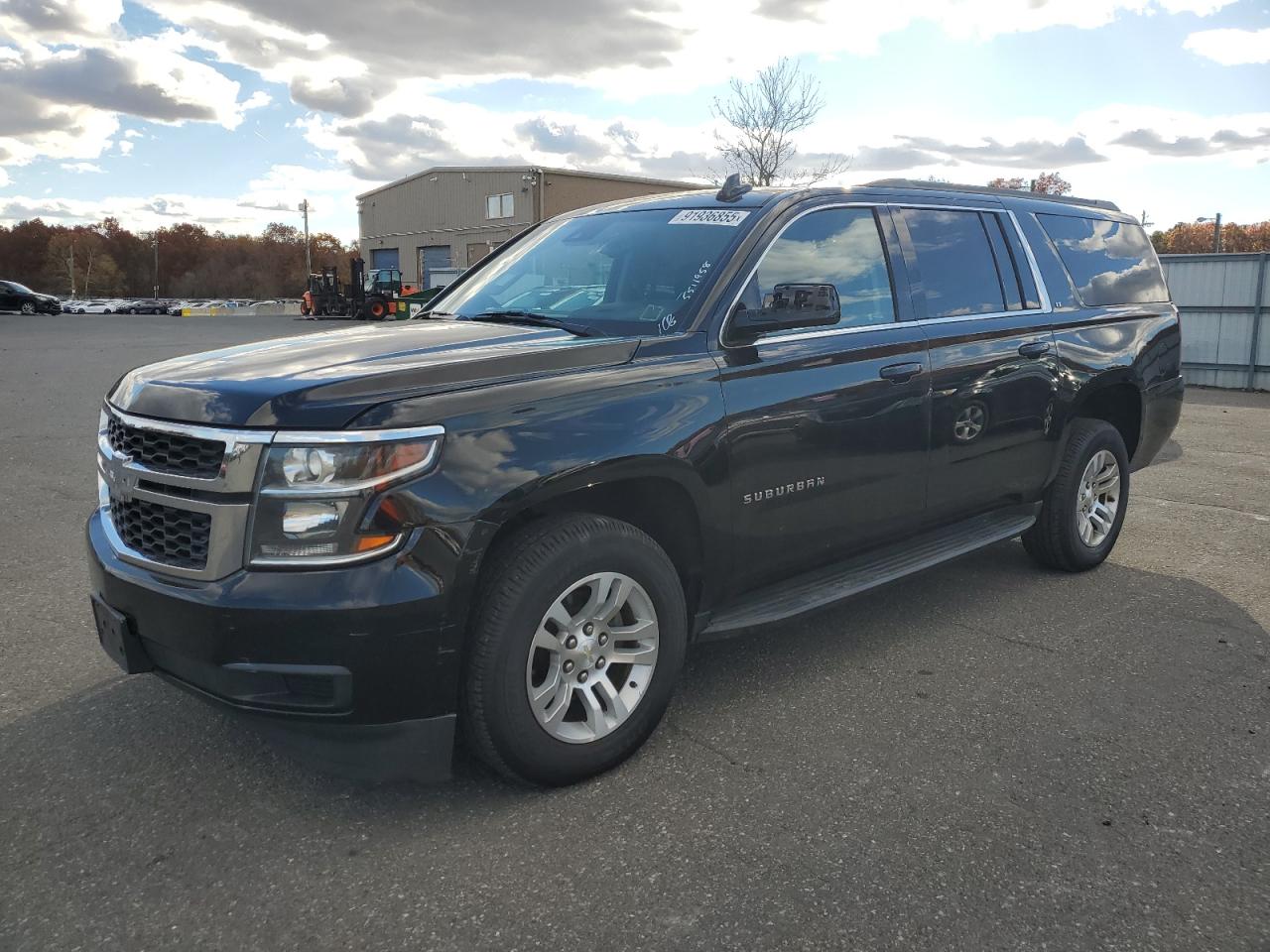 Salvage Chevrolet Suburban Image