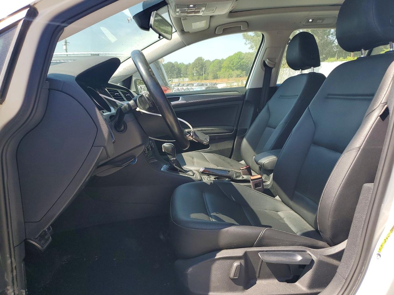Volkswagen Golf S