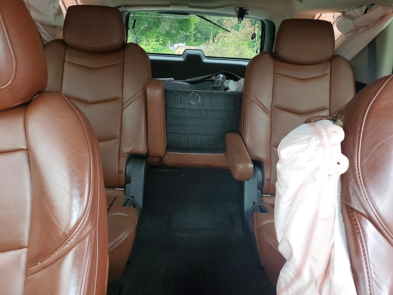 Cadillac Escalade Premium