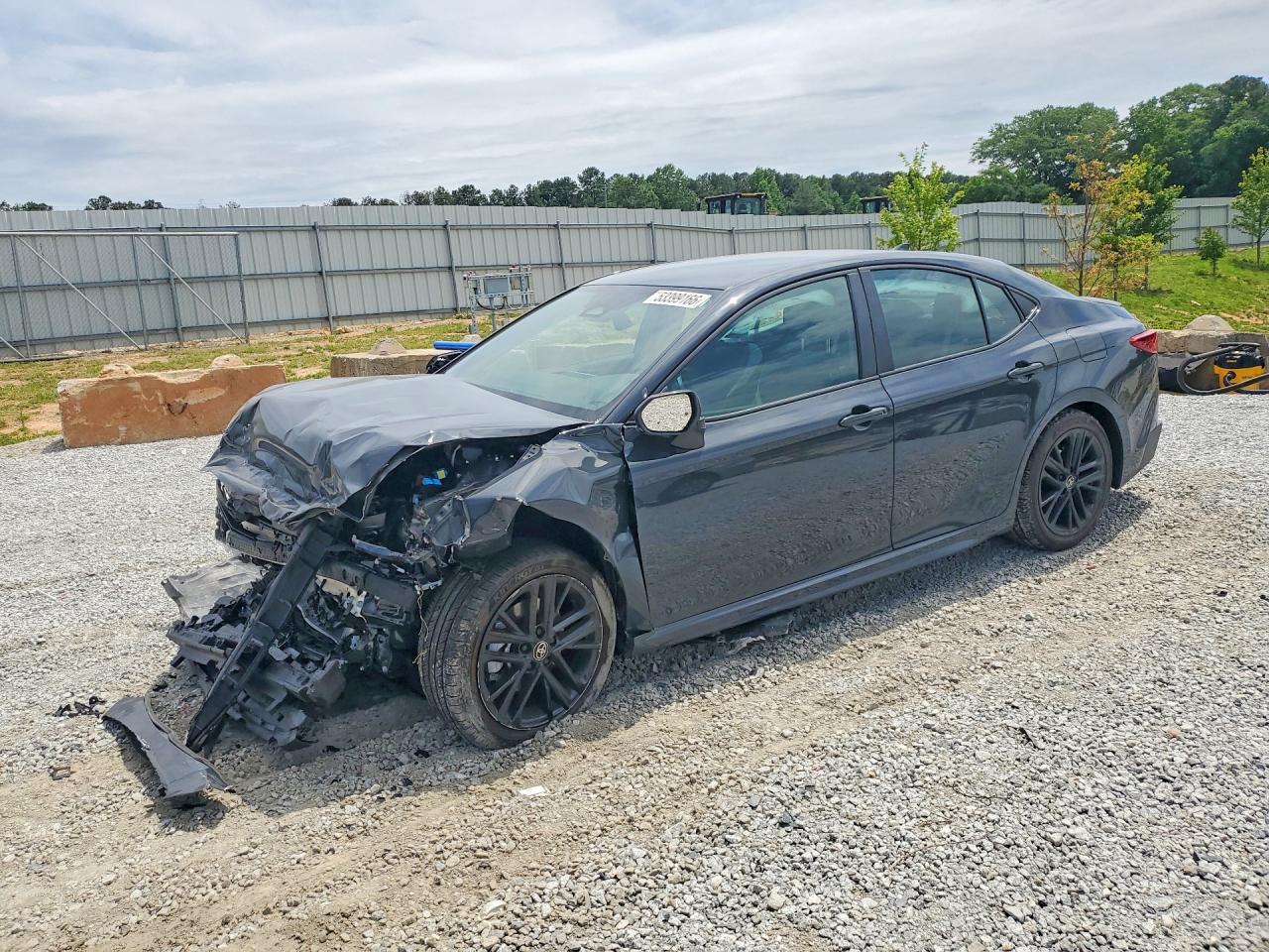 Salvage Toyota Camry Image