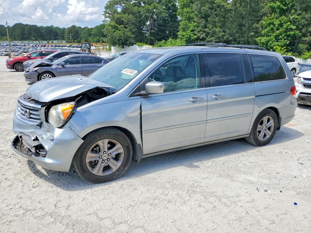 Salvage Honda Odyssey Image