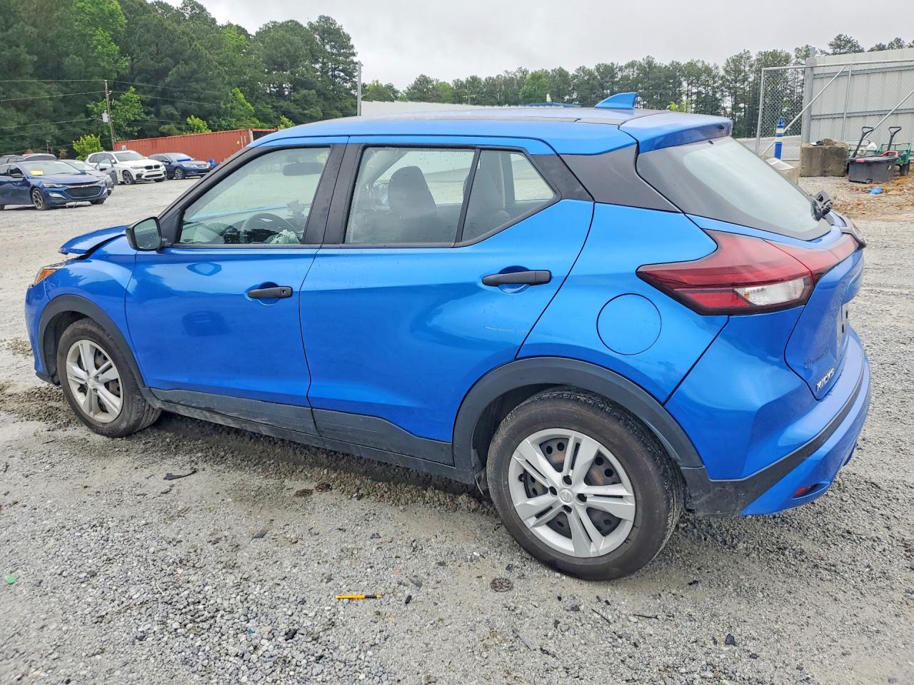 Nissan Kicks S