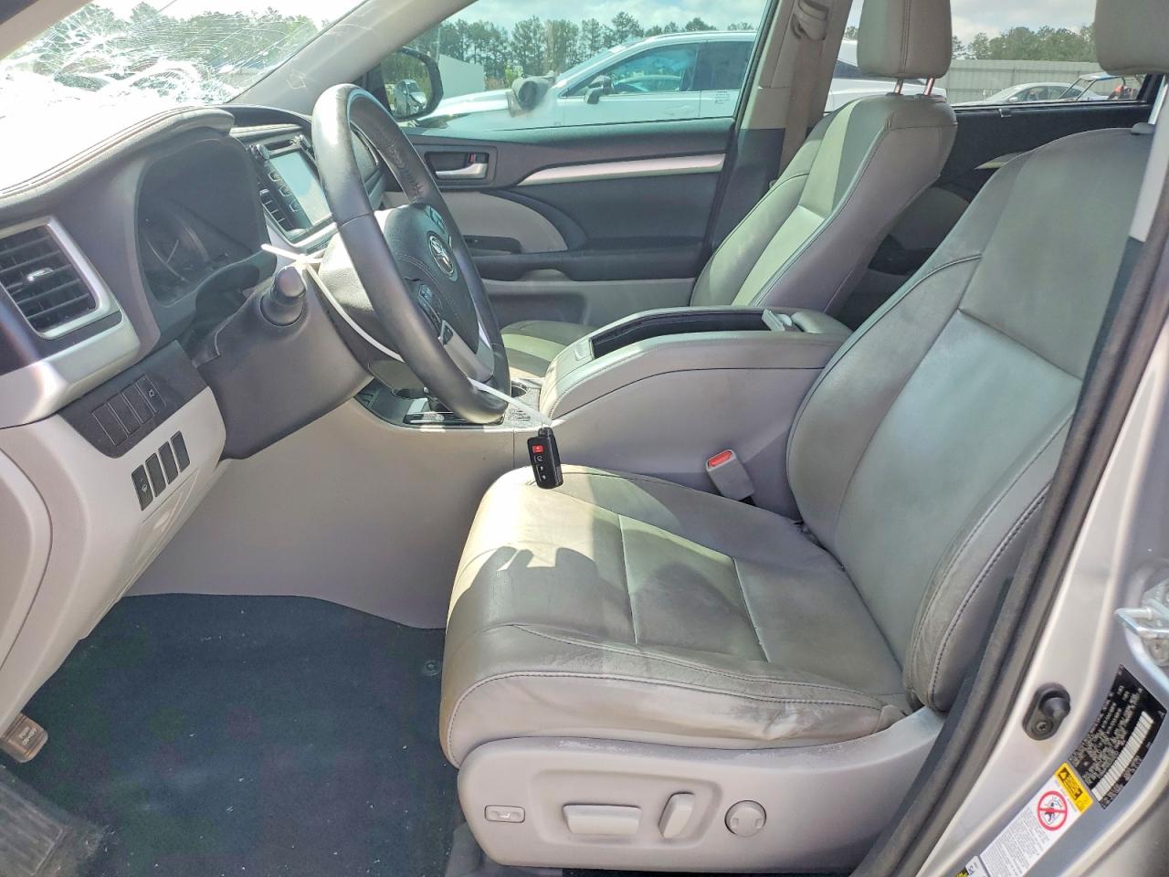 Toyota Highlander Xle