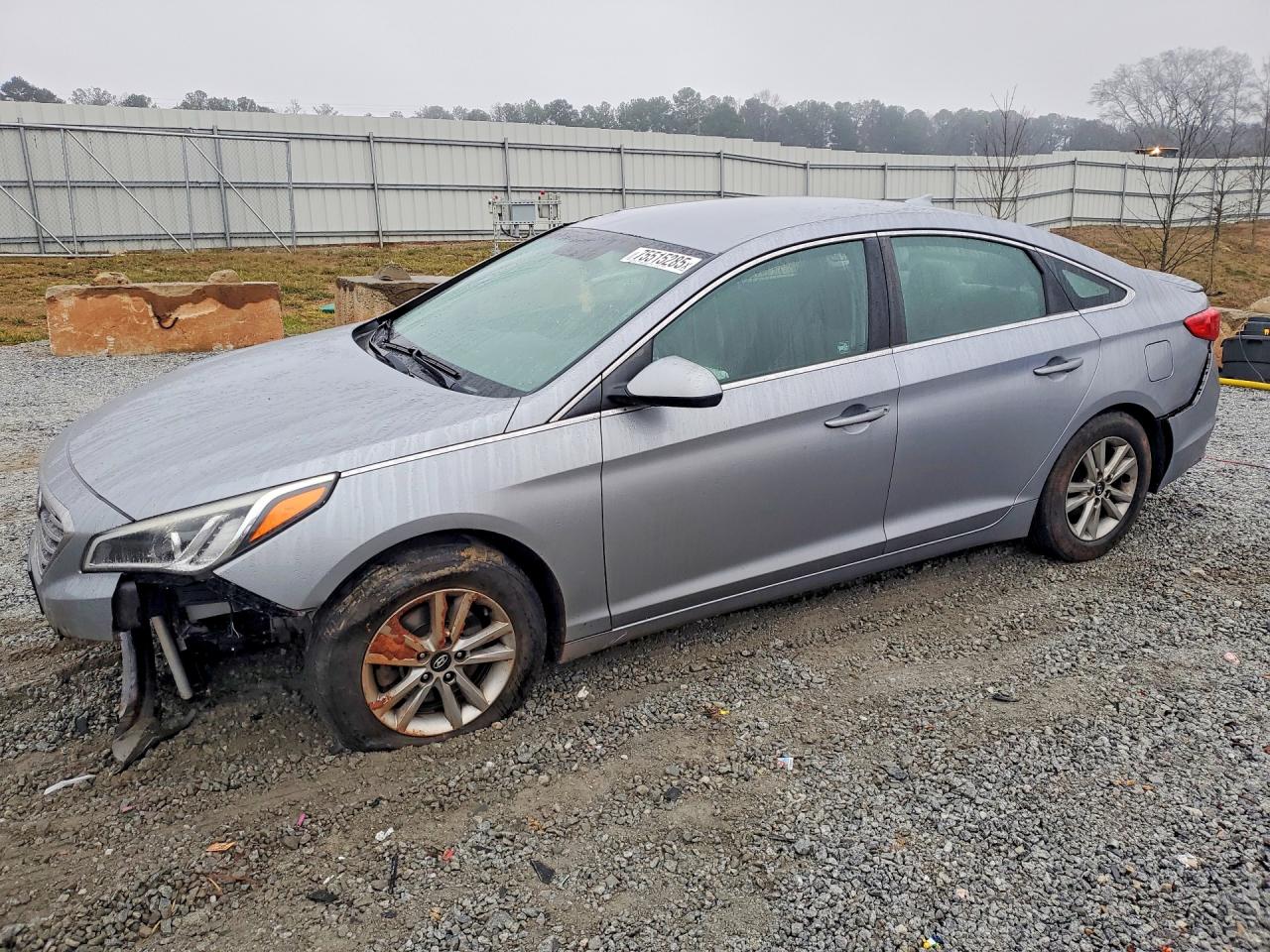 Salvage Hyundai SONATA Image