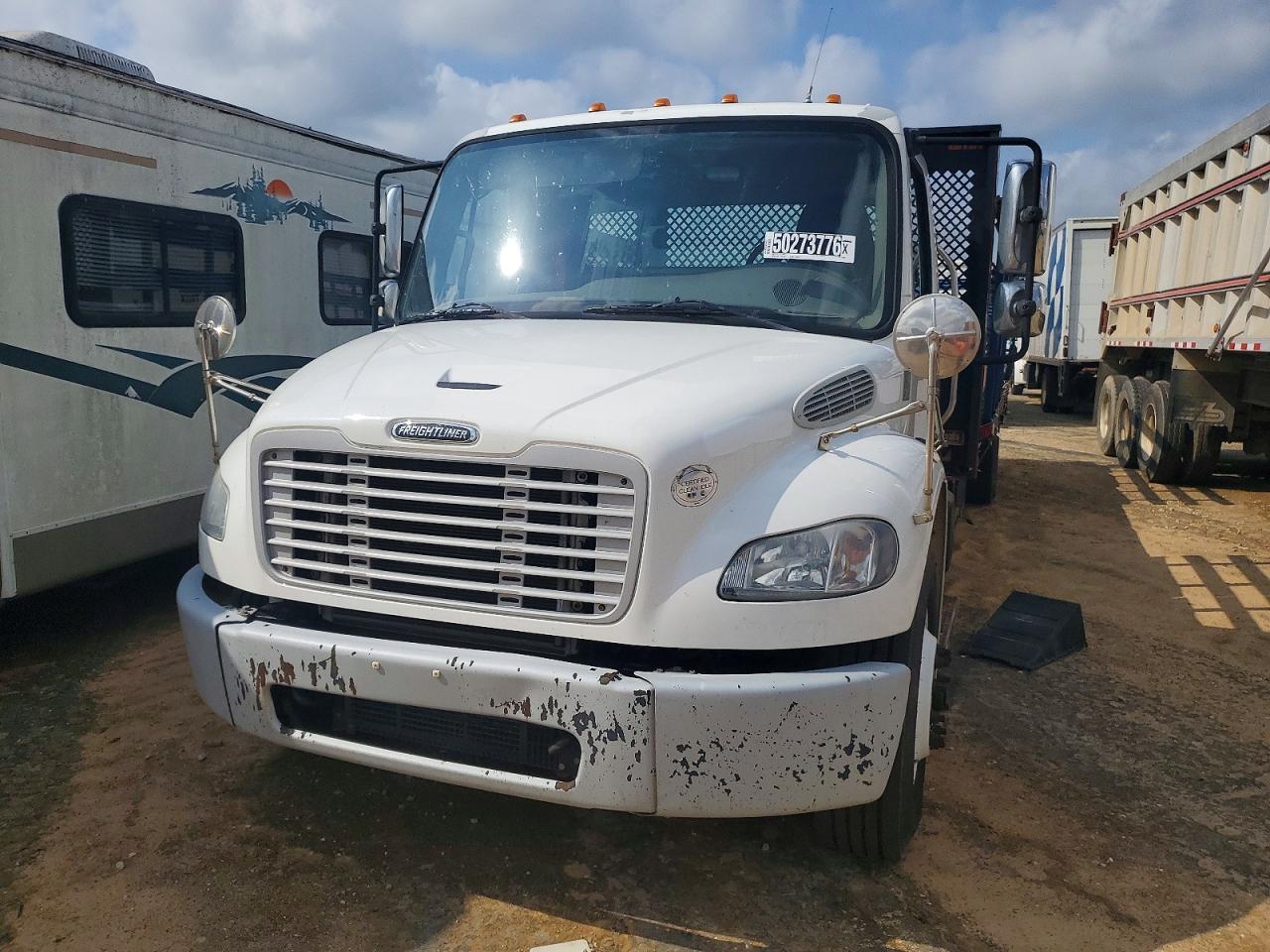Freightliner M2 106 Medium Duty