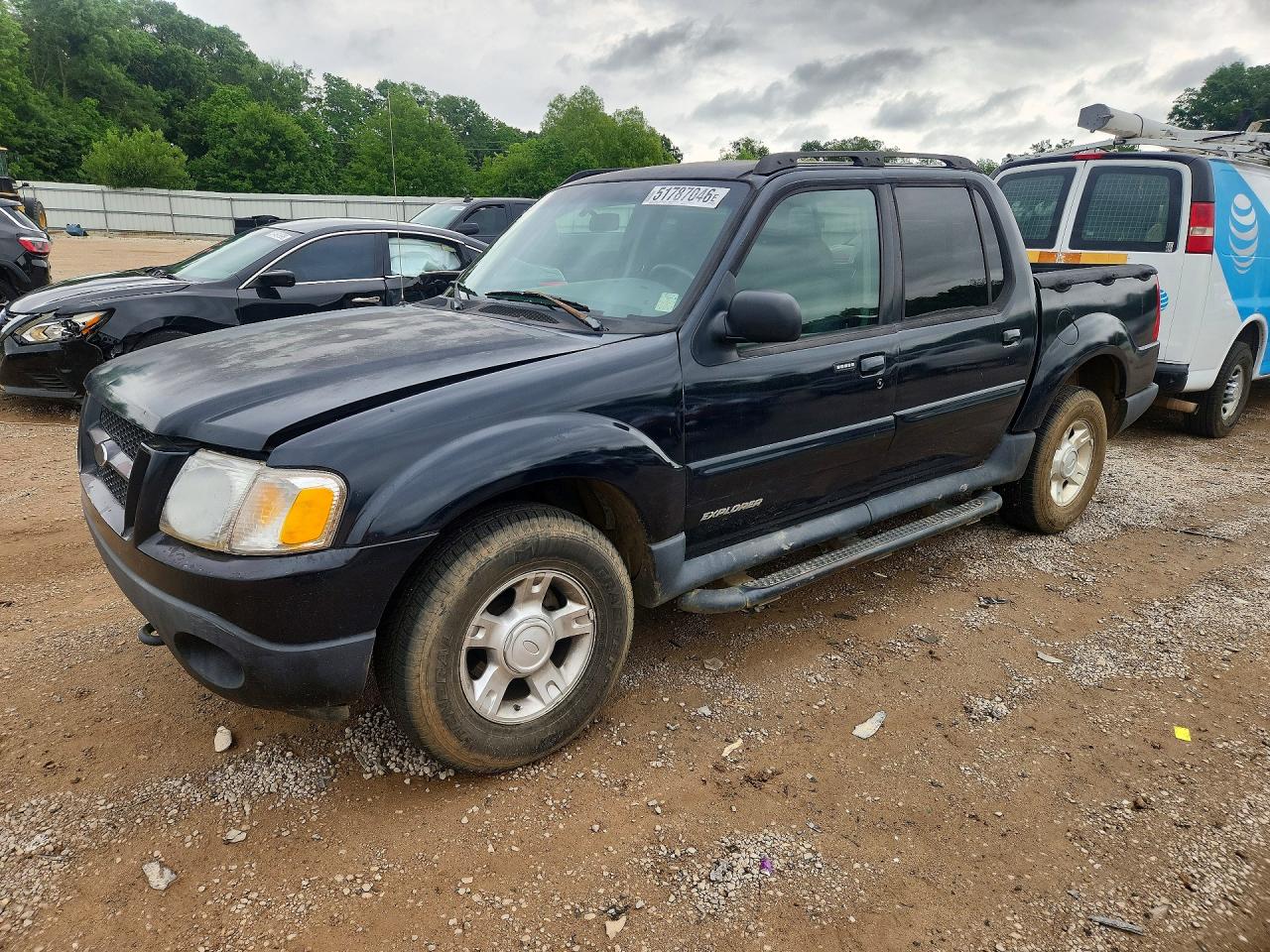 Salvage Ford Explorer Image