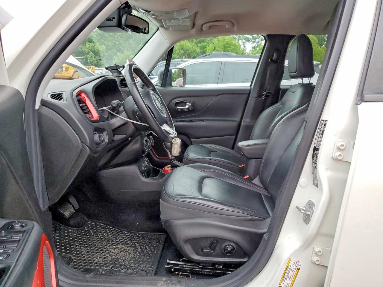 Jeep Renegade Trailhawk