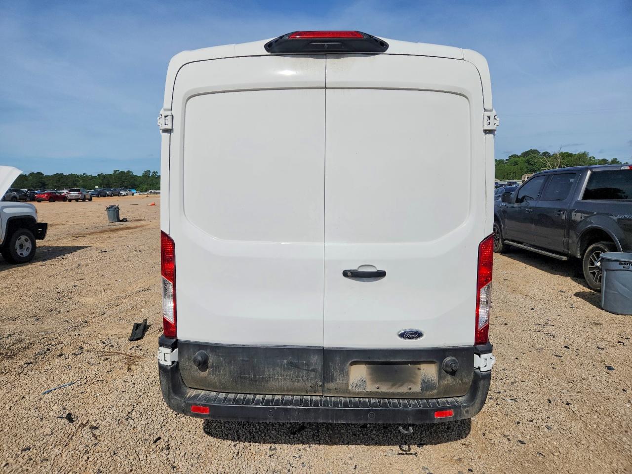 Ford Transit T-150