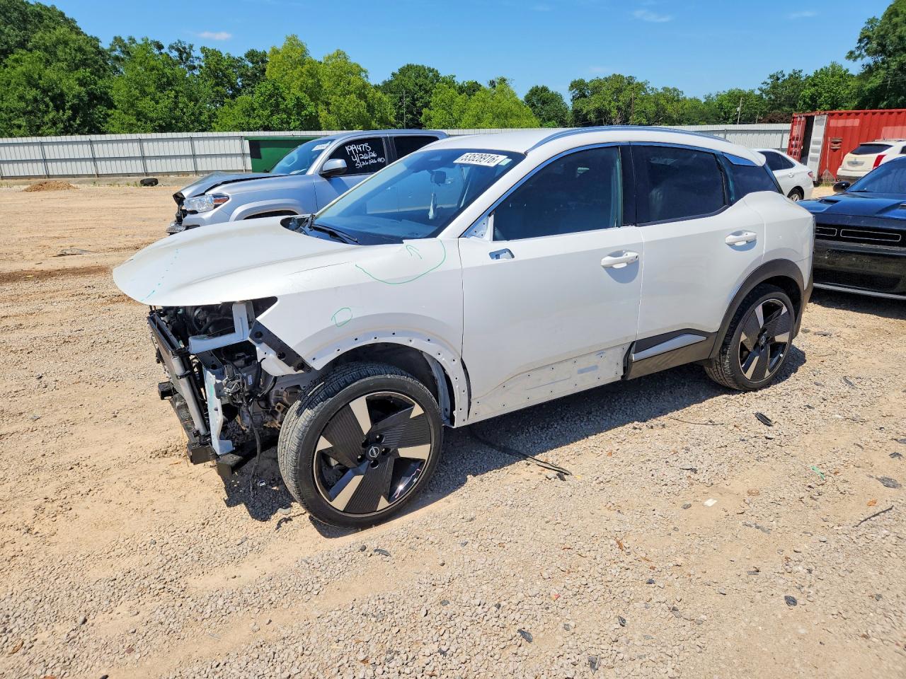 Salvage Nissan Kicks Image