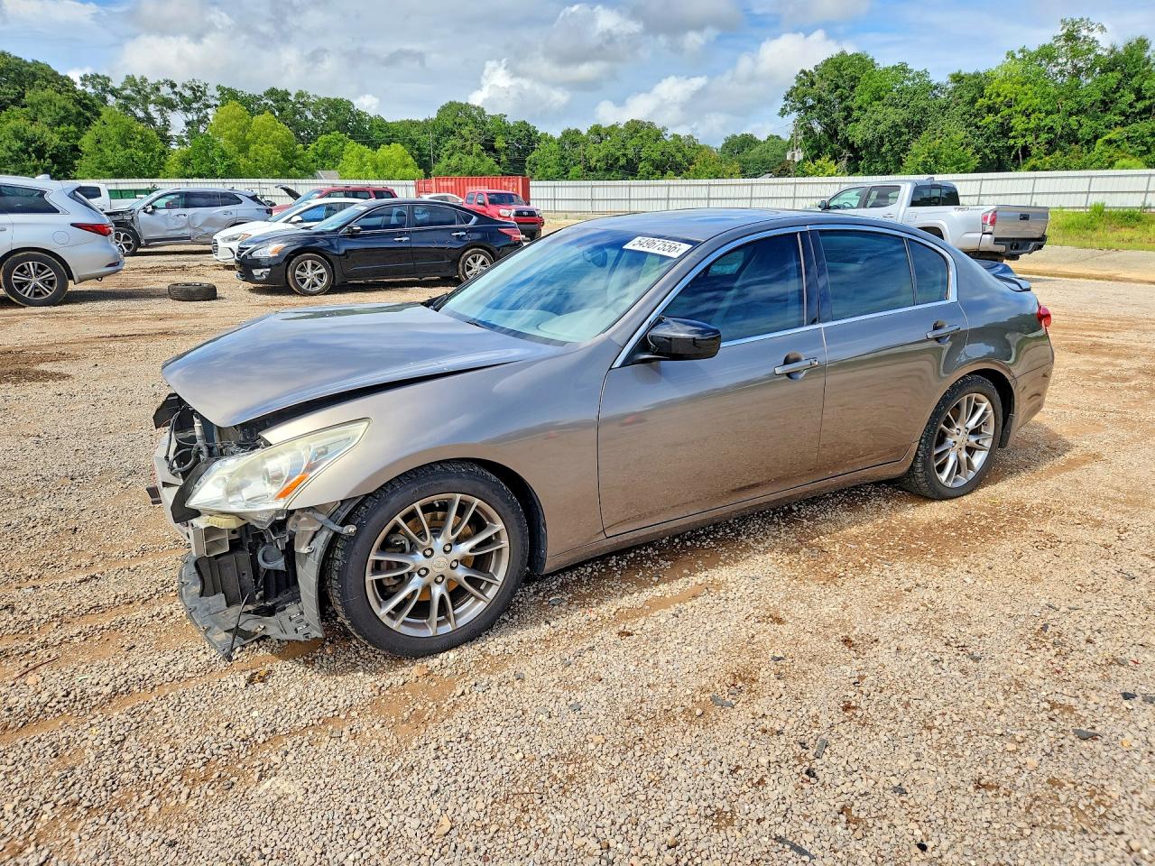 Salvage INFINITI G37 Image