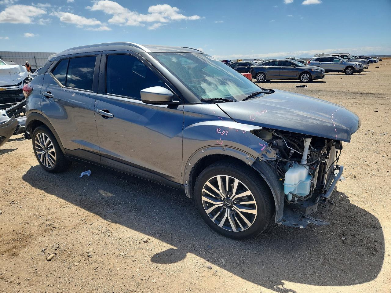 Nissan Kicks Sv