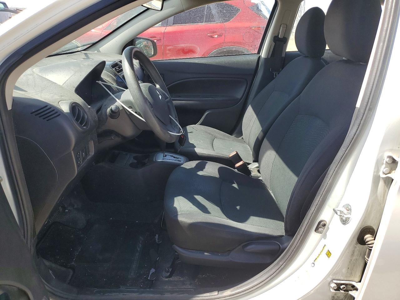 Mitsubishi Mirage G4 Es