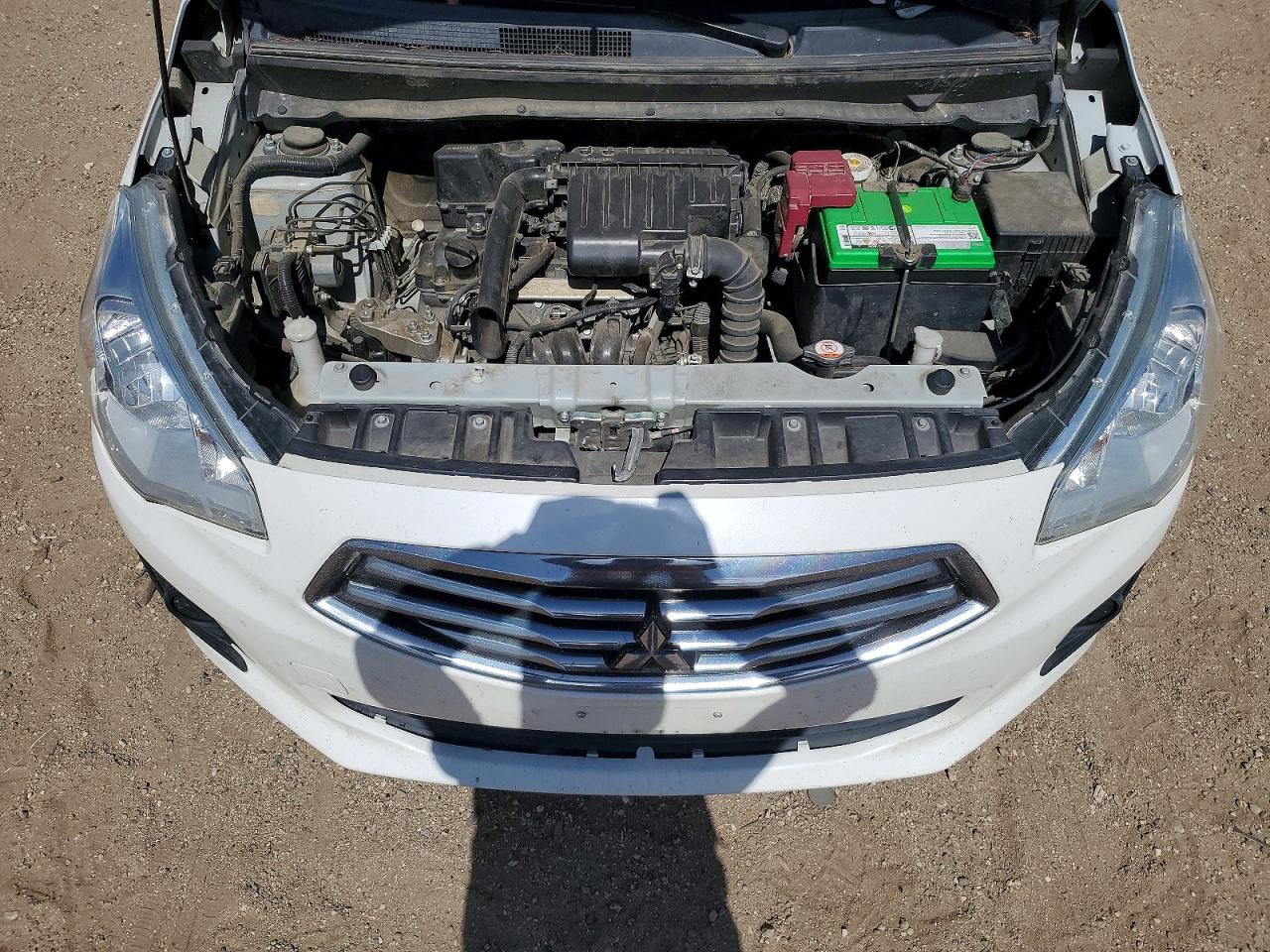Mitsubishi Mirage G4 Es