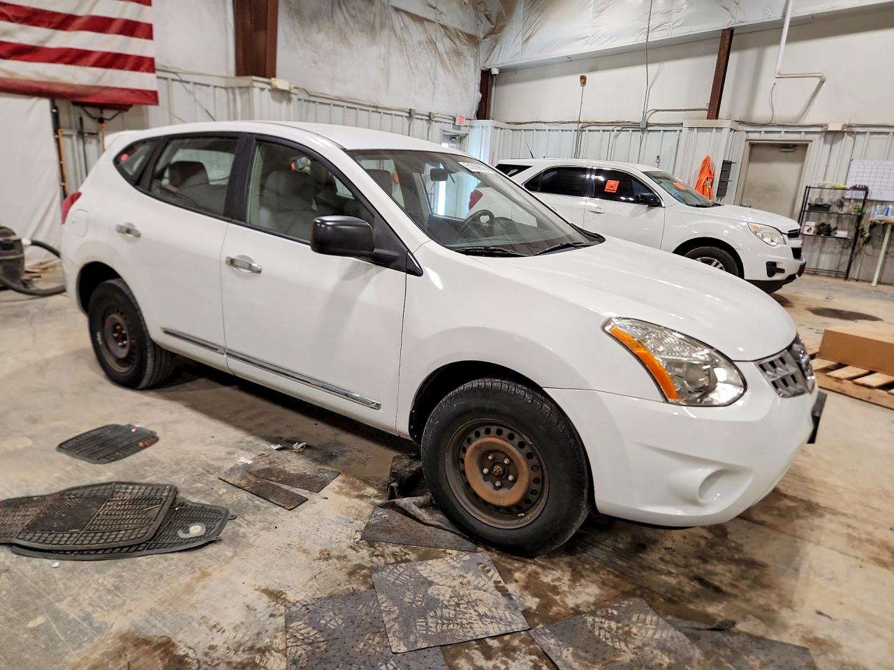 Nissan Rogue S