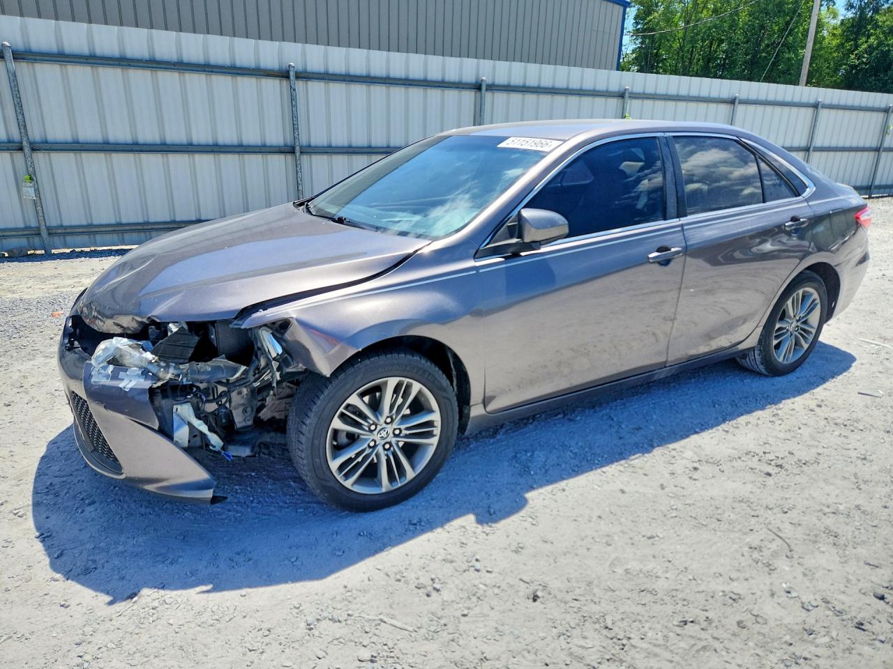 Salvage Toyota Camry Image