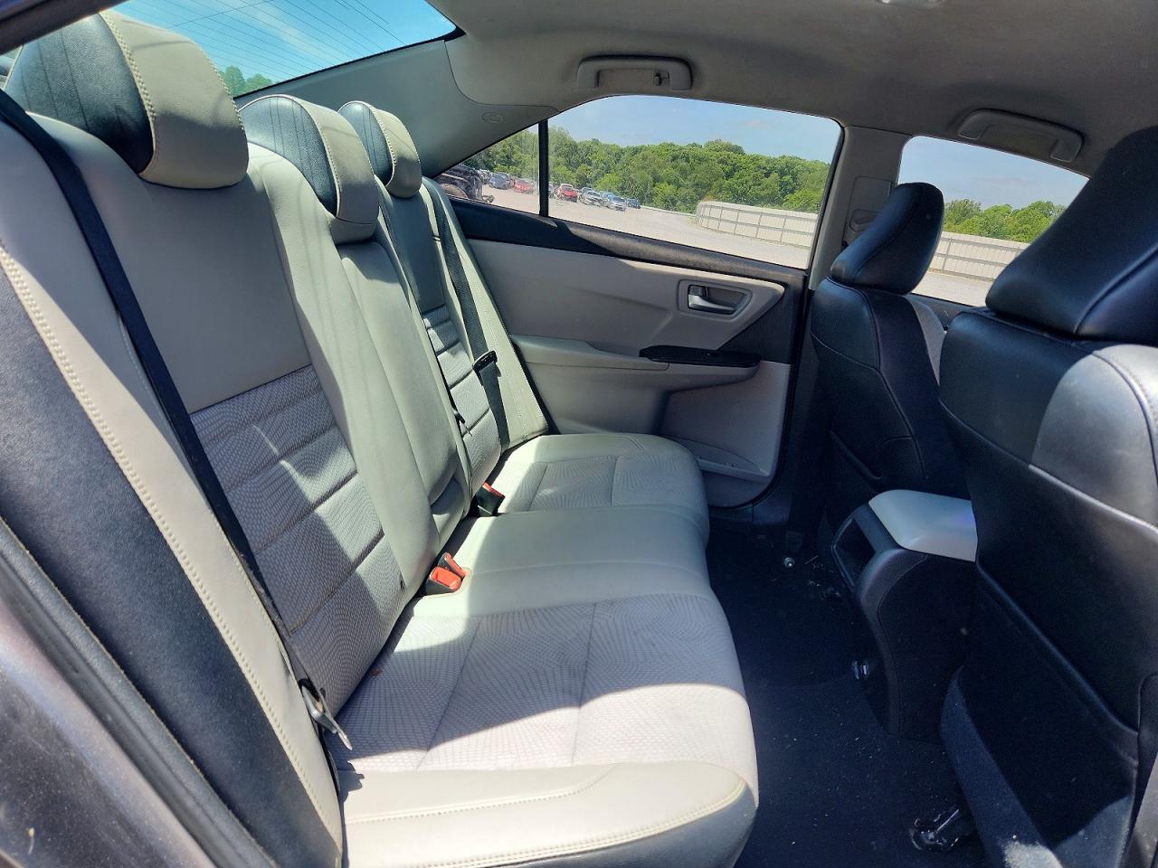 Toyota Camry Se