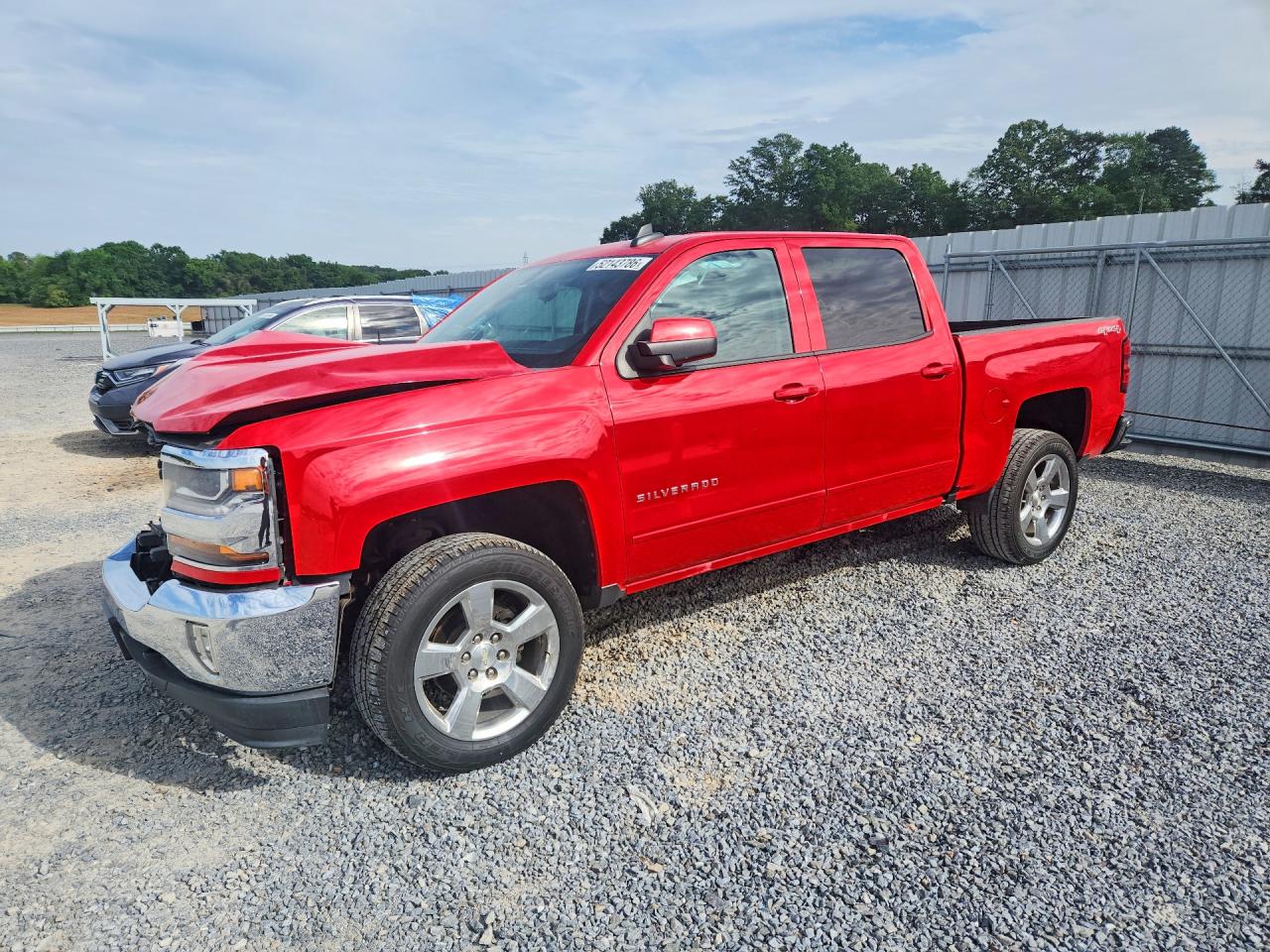 Salvage Chevrolet Silverado Image